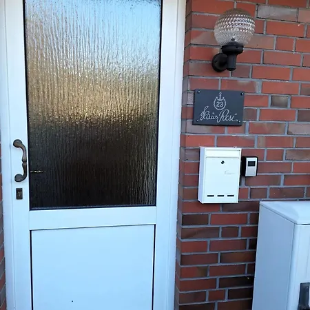 アパート Haus Resi オッテルンドルフ